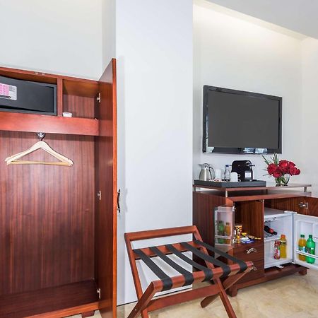 فندق إن إتش رويال أوربان كارتاجينا Cartagena المظهر الخارجي الصورة